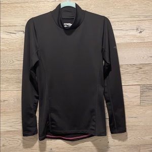 Saucony long sleeve running shorts